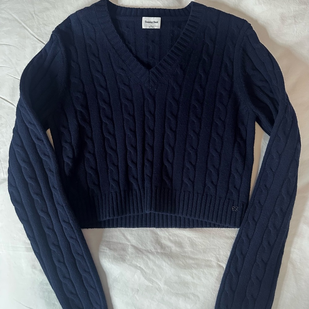 ARITZIAS SUNDAY BEST ADMIRAL V-NECK SWEATER